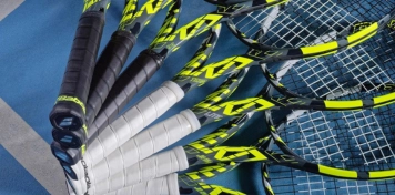 Grips de raquettes de tennis noir et blanc