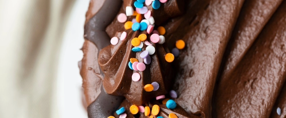 Decorare esterno torta