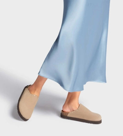 Clogs