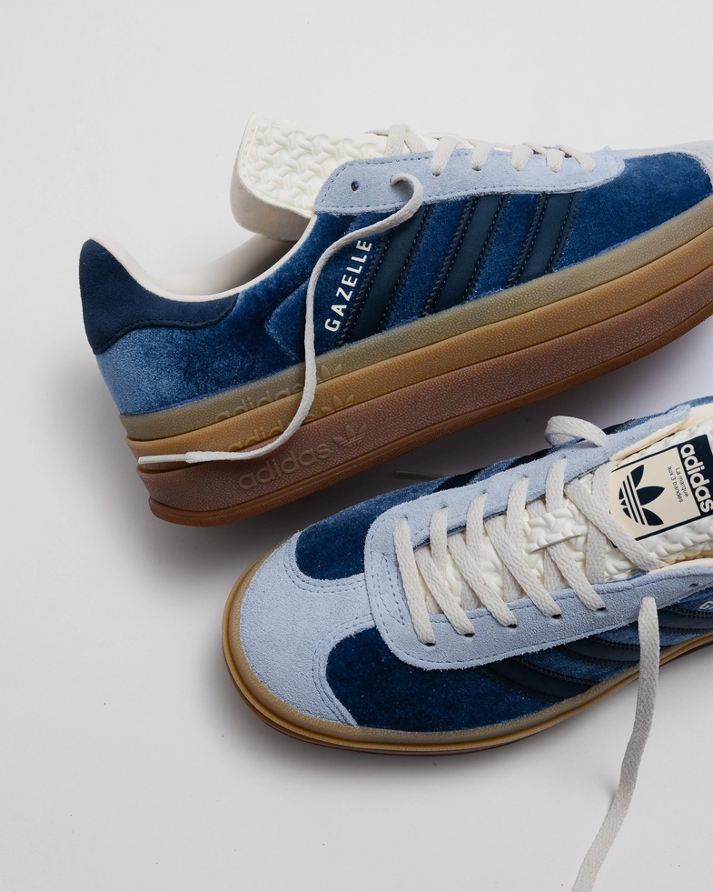 Shoe district online
