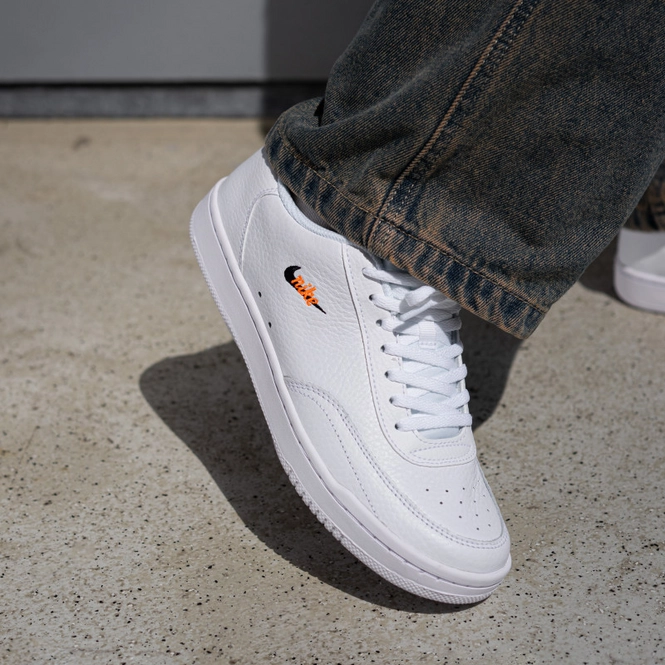 Nike Court Vintage Premium White/Black/Orange Sneaker District