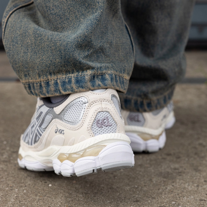 ASICS GELNYC Concrete / Oatmeal Sneaker District COM