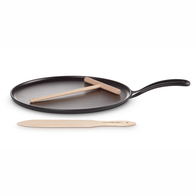Pancake Pan Le Creuset w/ Spatula & Batter Spreader 27 cm Cookwarestore