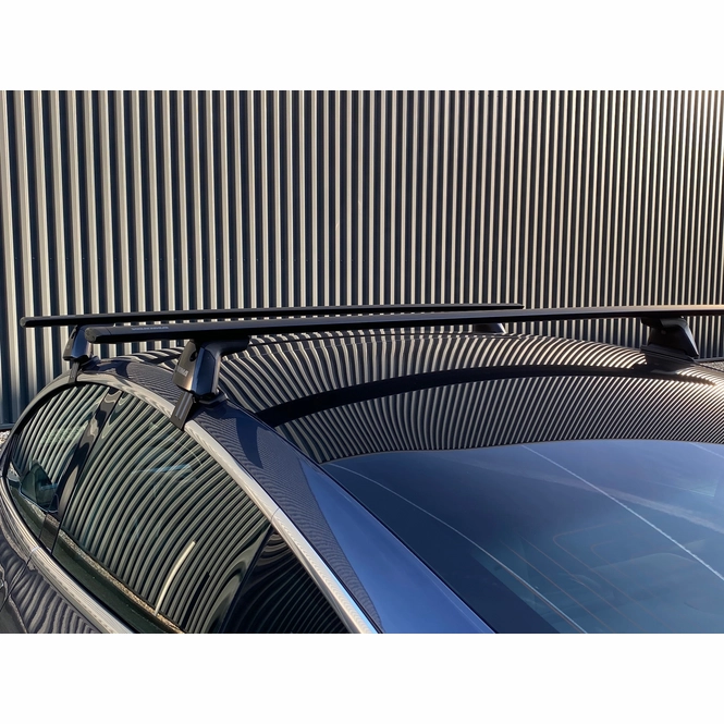 Barres de Toit Yakima Tesla Model 3 Barredetoitpro.fr