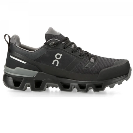 On Running Cloudwander Waterproof Black / Eclipse | Sneaker District COM