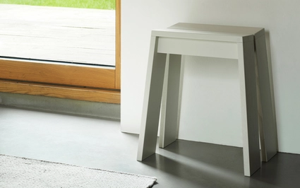 4---2024_Let_Stool_Light_Grey_02