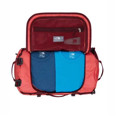 Reistas The North Face Base Camp Duffel Cayen Red Regularal Red Small