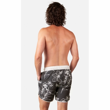 0567_crispin-shorts_19_amb