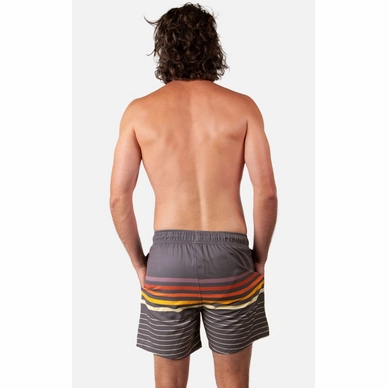 0570_cruz-shorts_19_amb