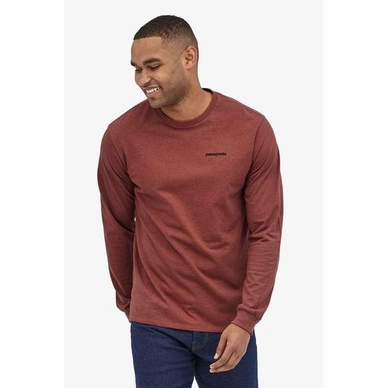 T-Shirt Patagonia Men's Long Sleeve P6 Logo Responsibili Tee in Rosehip