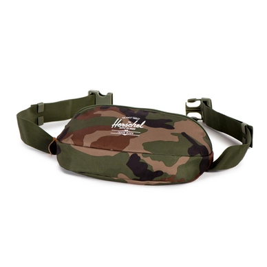 Heuptas Herschel Supply Co. Sixteen Woodland Camo