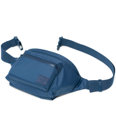 Heuptas Herschel Supply Co. Seventeen Light Navy