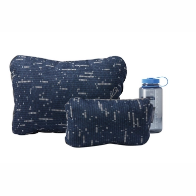 11554_thermarest_compressible_pillow_cinch_warpspeed_regular_group_MV