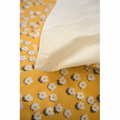 12---Daisy_2persoons_sunset_yellow_rgb-3630