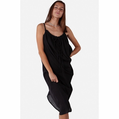 1226_delphina-dress_01_amf1