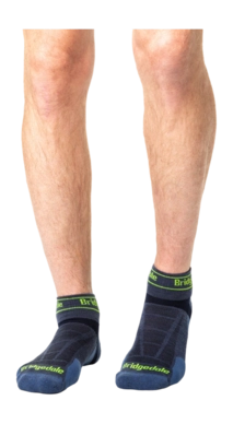 3---710203_Trail_Run_Ultralight_T2_Merino_Sport_Low_436_Blue_leg-_no-bg