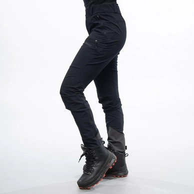 2---bergans-of-norway-rabot-v2-softshell-pants-women-b (1)