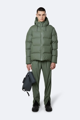 1506_olive_men_1