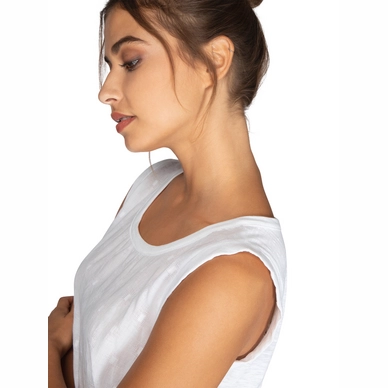 1612691_401_model4