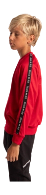 7---training-sweater-red-deshi-side-_no-bg