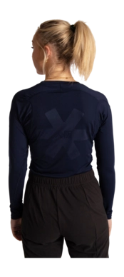 2---baselayer-top-navy-women-back-_no-bg