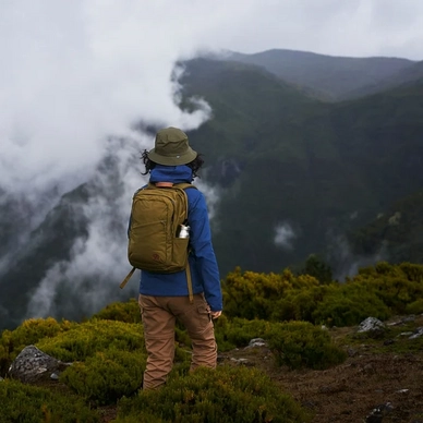 square_mood_ss22_daniel_blom_everydayoutdoor_madeira_0860_exp_2026-11-18 (1)