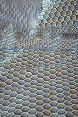 2---279196_40