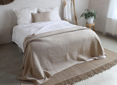 6---Patara_sand_plaid_cushion