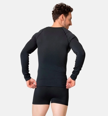 4---188782_15000_Model_Back_Crop