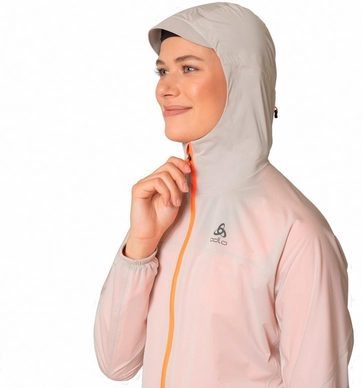 5---313701_10851_Model_Detail_Crop_2
