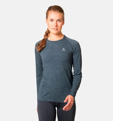 3---313931_21053_Model_Front_Crop