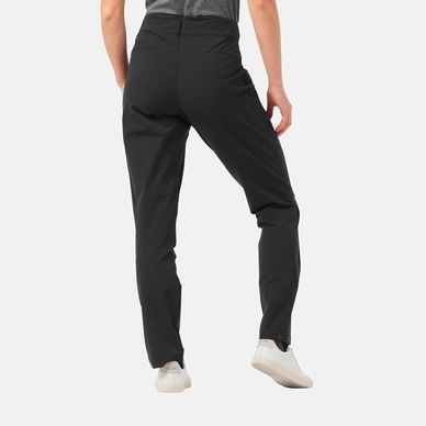 4---422441_15000_Model_Back_Crop