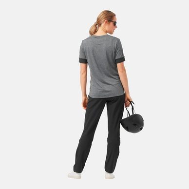 7---422441_15000_Model_Back_FullBody