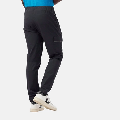 3---422442_15000_Model_Back_Crop
