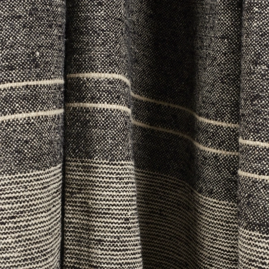 10---francis-july_2018-plaid-detail_03_1