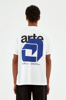 3---20221221_arte_aw23_ECOM_627831