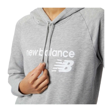 4---New Balance - W NB Classic Core Fleece Hoodie - athletic grey ModelDetail1_1024x1024-_no-bg