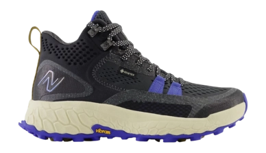 Trailrunning schoen New Balance Women Fresh Foam Hierro Mid GTX Black Marine Blue