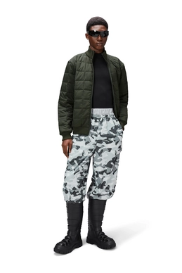 6---18180_green_men_3