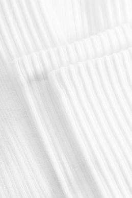 4---46058_cf5c37e98b-n82-0060-0001_04-1350x0
