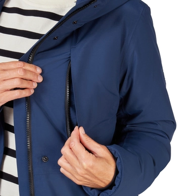 Vancouver-Dress-blue-chestpocket-scaled