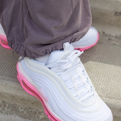 4---air-max-97-se-white-pink-spell-pink-foam-blanc-rose_phpI9WyR0-800
