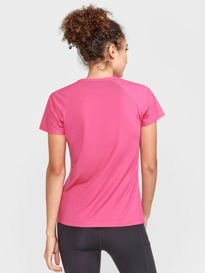 4---721_f387507220-1908767-474000_adv-essence-ss-slim-tee-w_closeup2-original