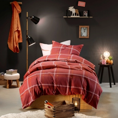 2---moodit-dekbedovertrekset-rosaline-burgundy-flanel (1)