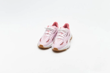 2---Adidas-womens-ozweego-celox-clear-pink-footwear-white-2-800