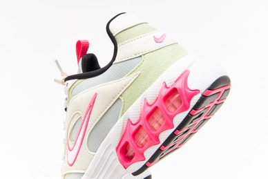 zoom-air-fire-light-silver-hyper-pink-olive-aura-white_phpMkFjQu