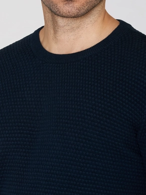 4---VAGN_regular_bubble_knit_crew_neck_-_GOTS_Vegan-Knits-1080067-1001_Total_Eclipse-4_1350x1800