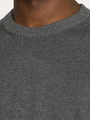 5---KARL_regular_merino_knit_crew_neck_-_RWS-Knits-1080068-1073_Dark_Grey_Melange-4_1350x1800