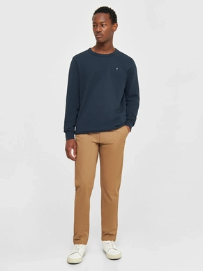5---Basic_badge_sweat-Sweats-30518-1001_Total_Eclipse-4_1350x1800