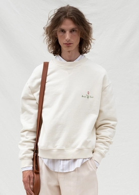 5---tulip-crewneck-off-white-half-body